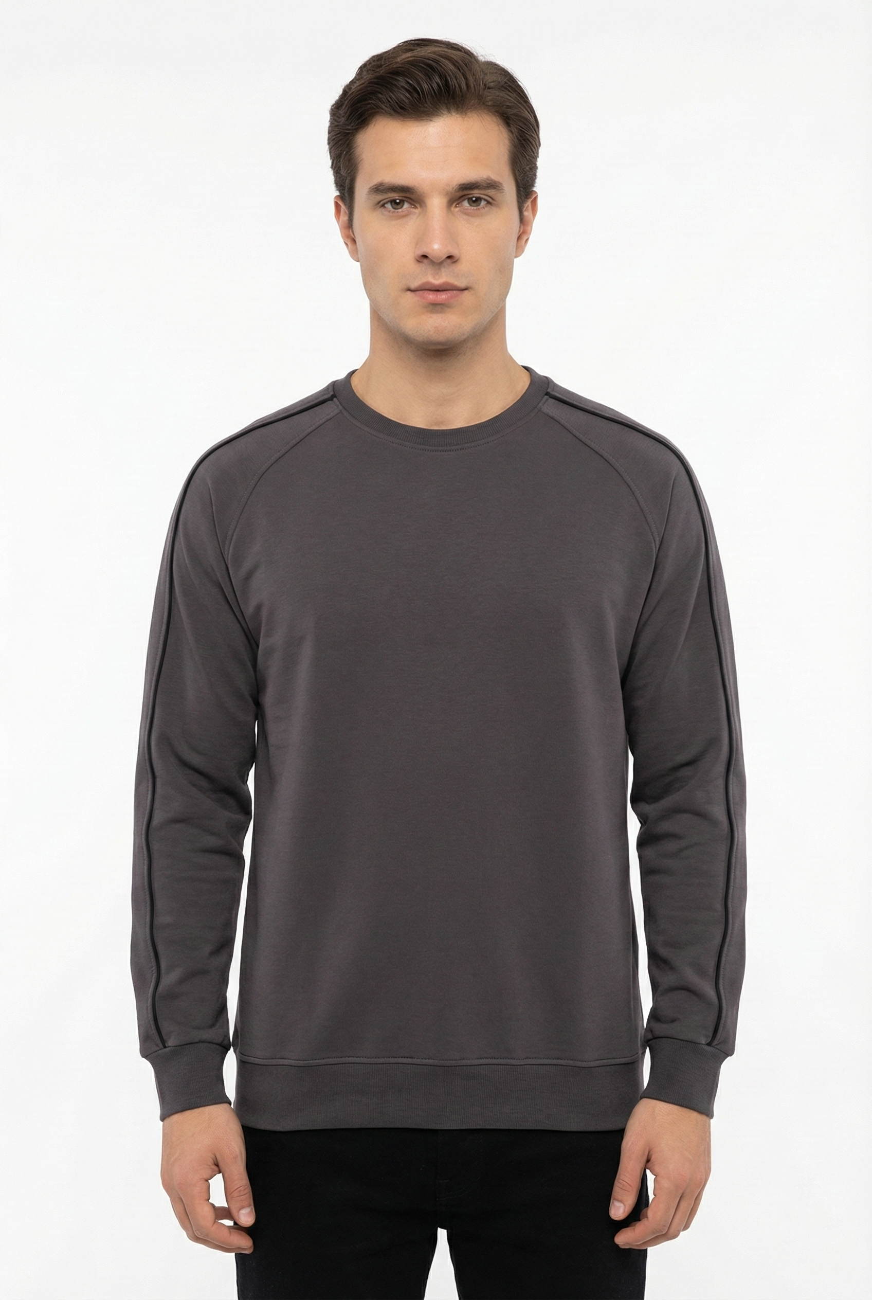 2 İplik Compact Kumaş Kol Kılbiye Detaylı Bisiklet Yaka Sweatshirt